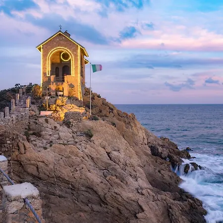 Casa Cabana - 200mt From The Sea - Happy Apartment *